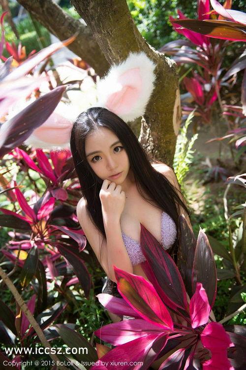 国产巨乳美女